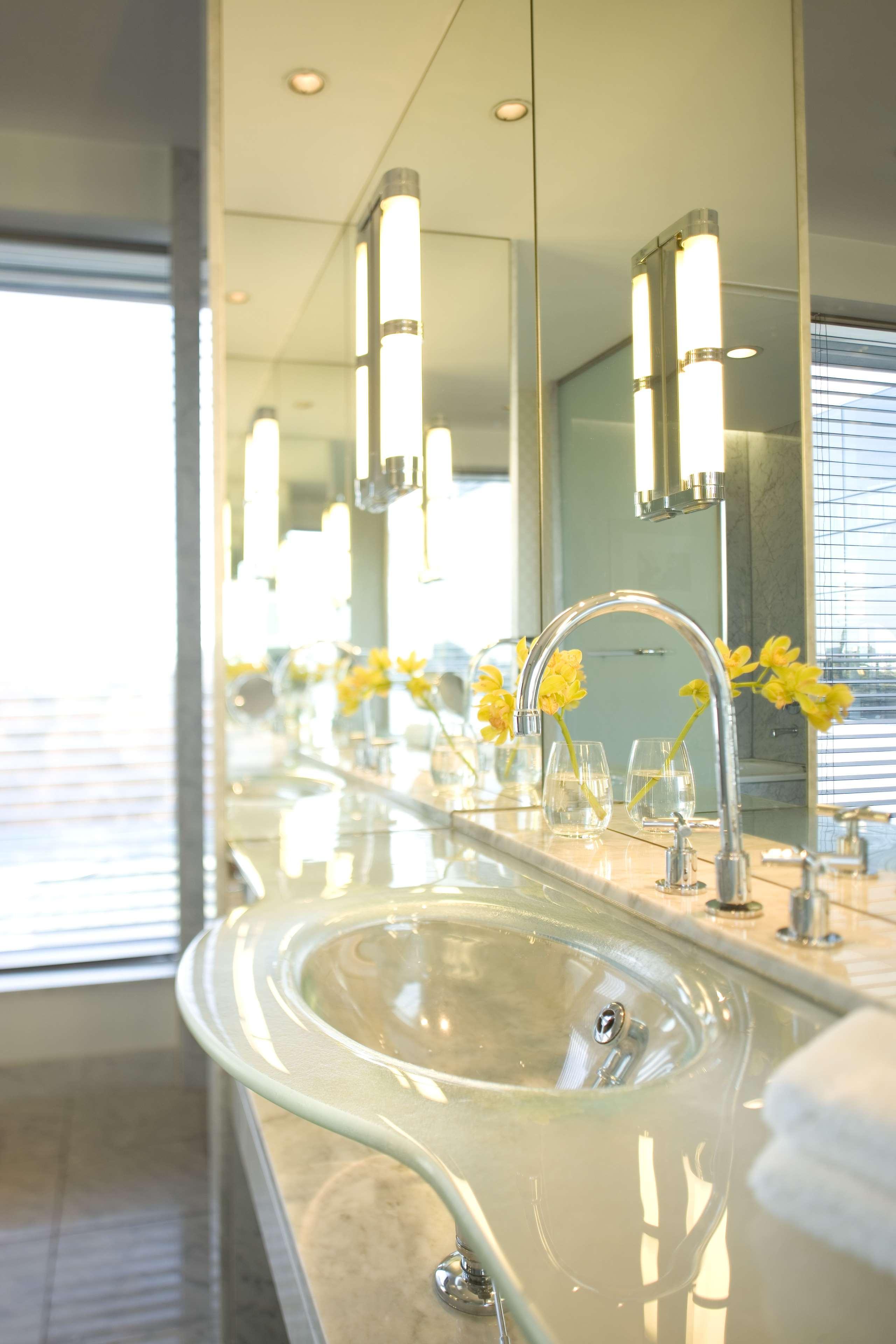 Park Hyatt Mendoza Hotel, Casino & Spa Luaran gambar Bathroom